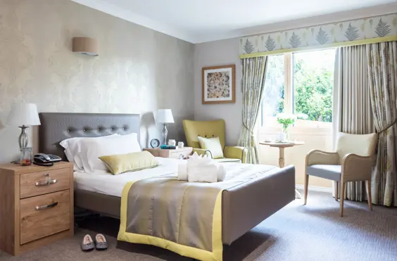 Sutton Park Grange - Photo of a typical bedroom