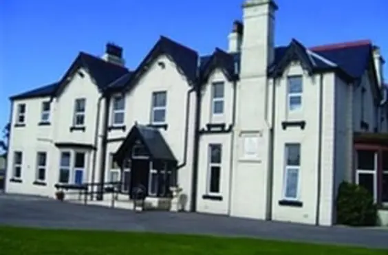 Western Lakes Care Home - An outside view of the home