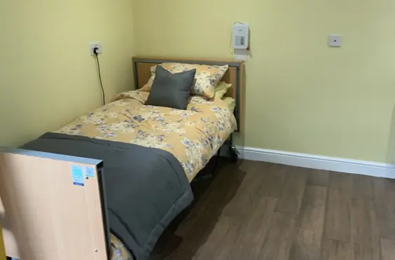 Jane Percy House - Photo of a typical bedroom