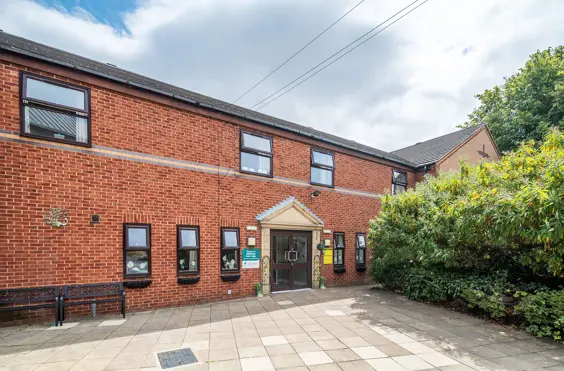 Middleton Park Lodge - An outside view of the home