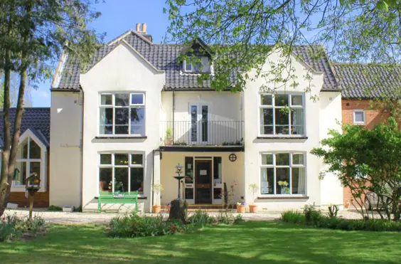 Broadlands Park Residential Care Home - An outside view of the home