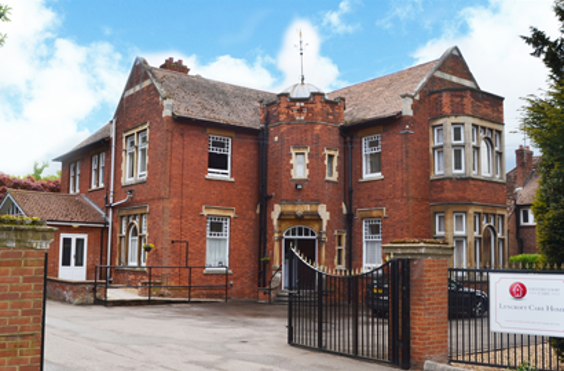 Lyncroft Care Home - An outside view of the home