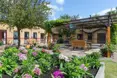 Photo of the garden where applicable