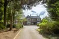 Cranswick Lodge - An outside view of the home