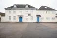 Loose Court - An outside view of the home